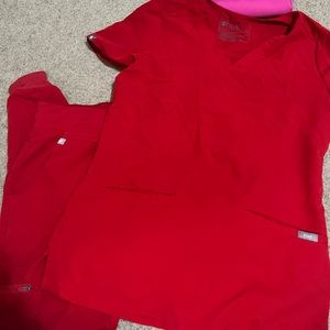 FIGS 3 pocket top and jogger bottoms